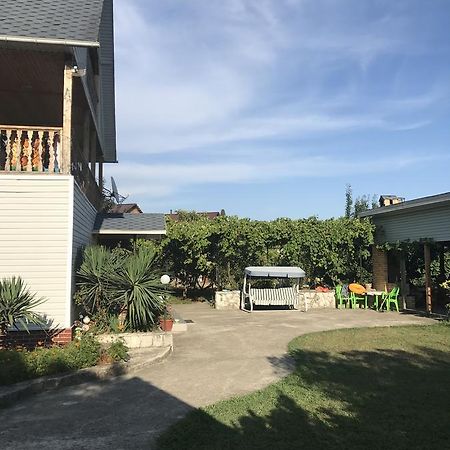Dom U Morya Hotel Pitsoenda Buitenkant foto