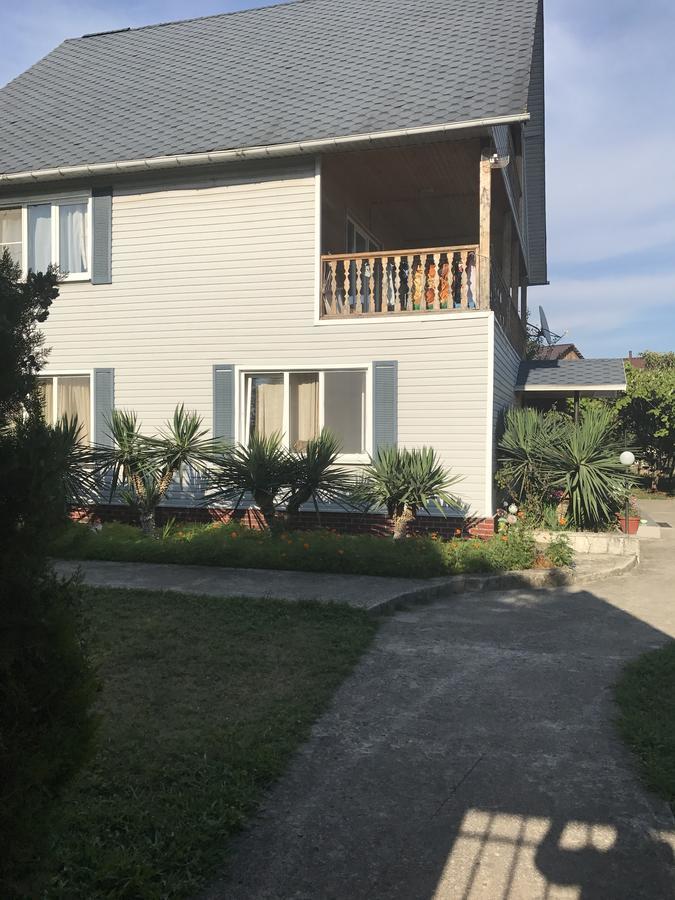 Dom U Morya Hotel Pitsoenda Buitenkant foto